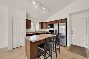 2961 S Knowsley Dr, West Valley, UT 84120 - Photo 9