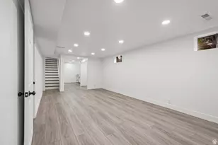 1016 S 400 W, Bountiful, UT 84010 - Photo 23