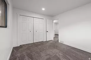 1016 S 400 W, Bountiful, UT 84010 - Photo 17
