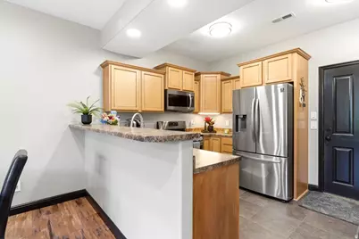 892 W Ibis Xing N, Farmington, UT 84025 - Photo 9