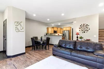 892 W Ibis Xing N, Farmington, UT 84025 - Photo 7