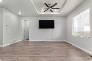 7867 W Walk About Way, Magna, UT 84044 - Photo 7