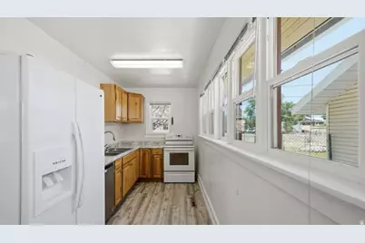 391 S Main E, Gunnison, UT 84634 - Photo 17