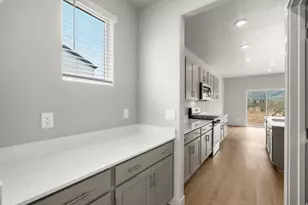 822 N 260 E, Santaquin, UT 84655 - Photo 15