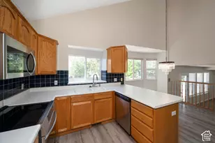 742 E Rowley Dr S, Millcreek, UT 84107 - Photo 5