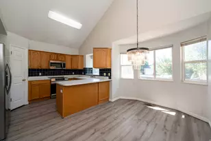 742 E Rowley Dr S, Millcreek, UT 84107 - Photo 3