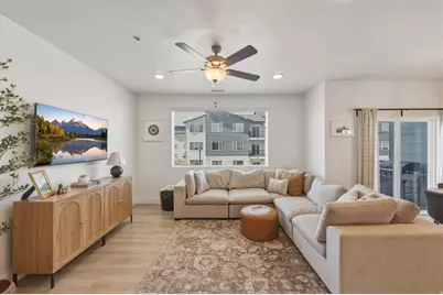 1076 W 490 S #201, American Fork, UT 84003 - Photo 11