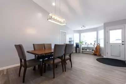 5244 W Shaggy Peak Dr, Riverton, UT 84096 - Photo 7