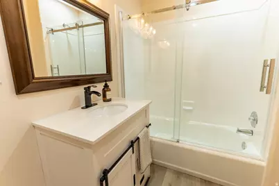 1016 W 1600 N, Lehi, UT 84043 - Photo 23