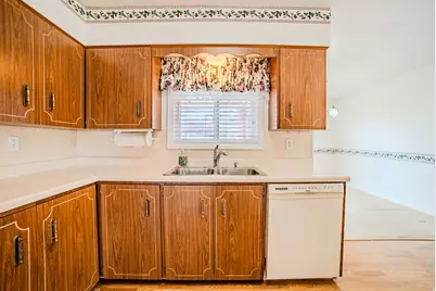 5519 W Paulette Ave S, West Valley, UT 84120 - Photo 7