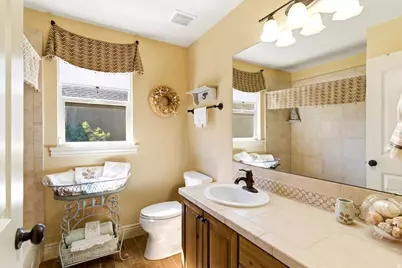 513 N Peacefield Dr, Layton, UT 84040 - Photo 33