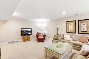 513 N Peacefield Dr, Layton, UT 84040 - Photo 27