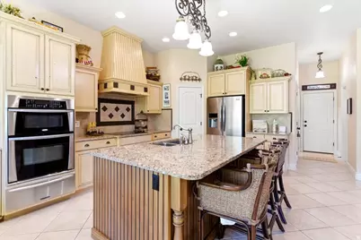 513 N Peacefield Dr, Layton, UT 84040 - Photo 13