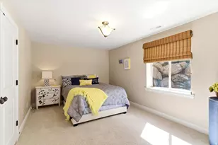 513 N Peacefield Dr, Layton, UT 84040 - Photo 29
