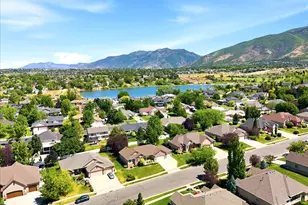 513 N Peacefield Dr, Layton, UT 84040 - Photo 45