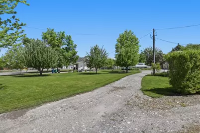294 W 100 N, Smithfield, UT 84335 - Photo 57