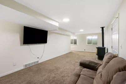 4549 N Osprey Way, Eagle Mountain, UT 84005 - Photo 11