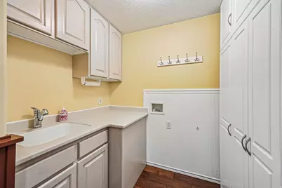 291 N Cooley St W, Grantsville, UT 84029 - Photo 19