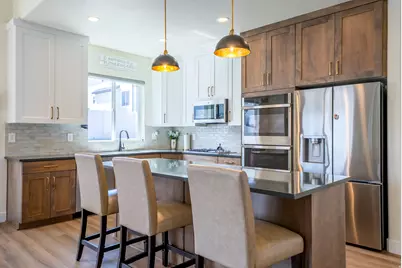 7254 S Sophia Ridge Ct W, West Jordan, UT 84081 - Photo 5
