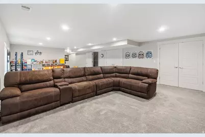 4143 E Berkshire Ln N, Eagle Mountain, UT 84005 - Photo 33