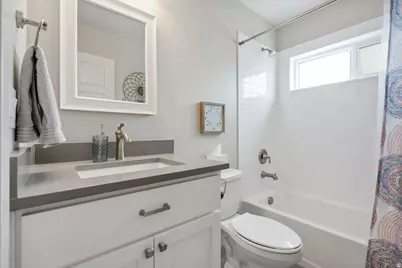 4143 E Berkshire Ln N, Eagle Mountain, UT 84005 - Photo 27