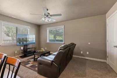 1082 E 1550 S, Ogden, UT 84404 - Photo 9