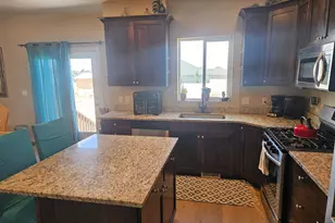 827 E Sunset View Rd, Grantsville, UT 84029 - Photo 5