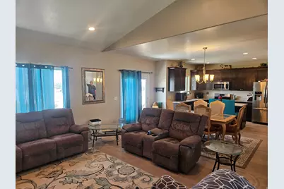 827 E Sunset View Rd, Grantsville, UT 84029 - Photo 3