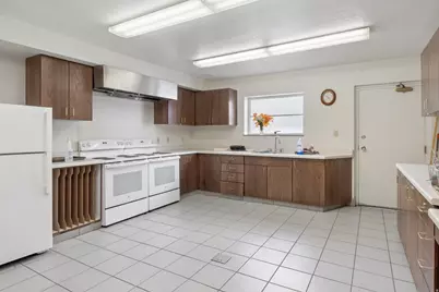 2465 S 800 E, Salt Lake City, UT 84106 - Photo 3