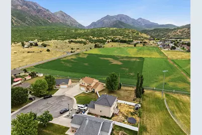 658 S 350 E, Santaquin, UT 84655 - Photo 3