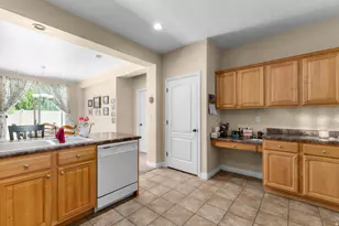 3130 N Provence Ln W, Lehi, UT 84043 - Photo 11