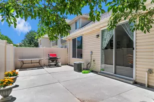 3130 N Provence Ln W, Lehi, UT 84043 - Photo 21