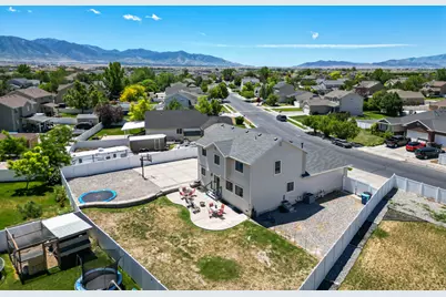 5718 Lanyard Ln, Stansbury Park, UT 84074 - Photo 33