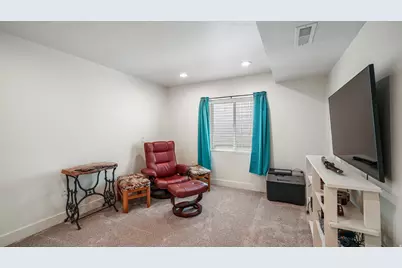 5718 Lanyard Ln, Stansbury Park, UT 84074 - Photo 23