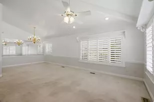 481 W 40 N, Orem, UT 84057 - Photo 25