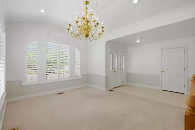 481 W 40 N, Orem, UT 84057 - Photo 9