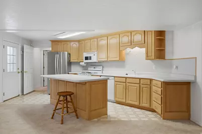 481 W 40 N, Orem, UT 84057 - Photo 51