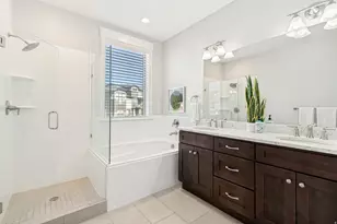 10422 S Beetdigger Blvd, Sandy, UT 84070 - Photo 15