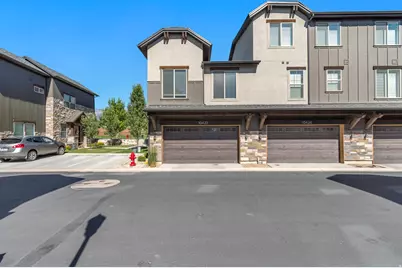 10422 S Beetdigger Blvd, Sandy, UT 84070 - Photo 25