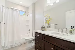 10422 S Beetdigger Blvd, Sandy, UT 84070 - Photo 23