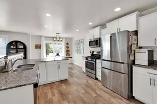 10854 S Harvest Point Dr W, South Jordan, UT 84009 - Photo 11