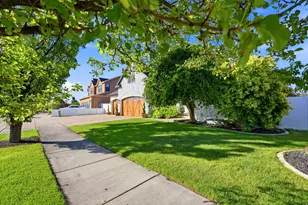 13617 S Morning Cloak Way Way, Riverton, UT 84096 - Photo 3