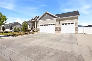 4525 N Mt Ellen St, Eagle Mountain, UT 84005 - Photo 27