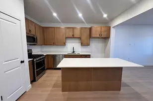 2951 N Summer Wood Dr, Eagle Mountain, UT 84005 - Photo 3
