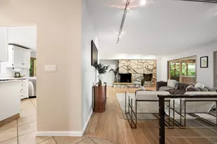 4868 S Wallace Ln, Salt Lake City, UT 84117 - Photo 3