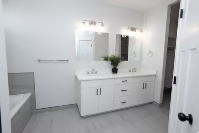 1198 S Village Ln S #A1, Richfield, UT 84701 - Photo 37