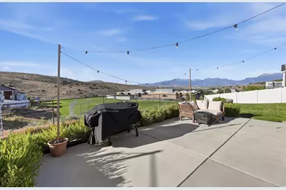 2607 E White Birch Dr, Eagle Mountain, UT 84005 - Photo 49