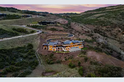 8988 N Sleeping Rock Cir, Kamas, UT 84036 - Photo 7