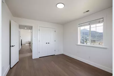 804 E 3300 N, North Ogden, UT 84414 - Photo 17