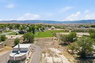 371 S Main St, Gunnison, UT 84634 - Photo 1